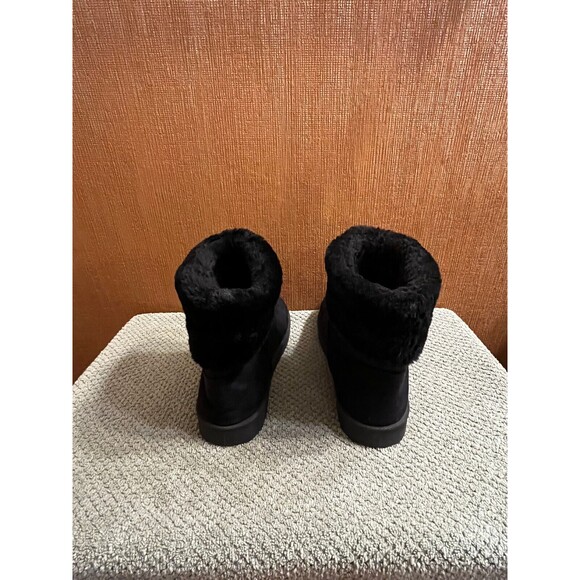 Primark Women’s Black Faux Fur Lined Boots Cozy & Warm Size 8 - Picture 4 of 5